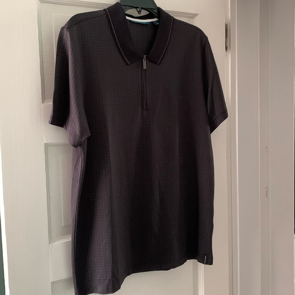 Men’s Perry Ellis half zip golf shirt.